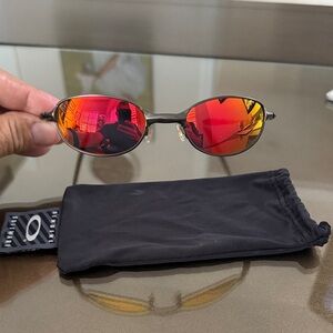 Oakley E-wire Sunglasses with Fiery Lenses with Oakley bag